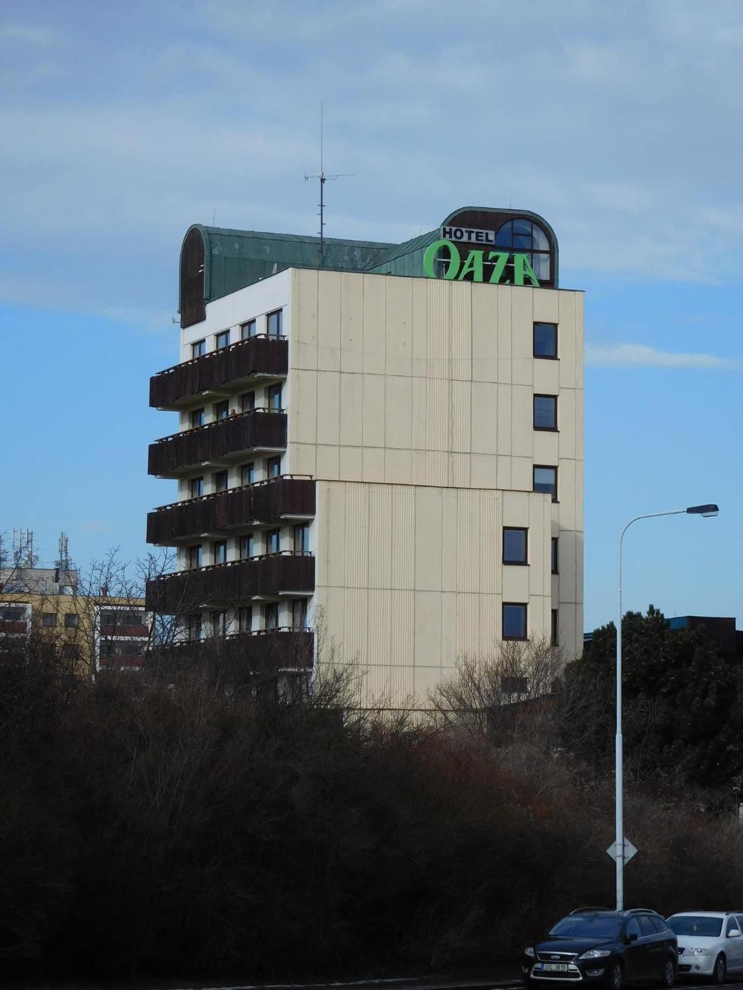 Hotel Oaza Praha Exterior photo